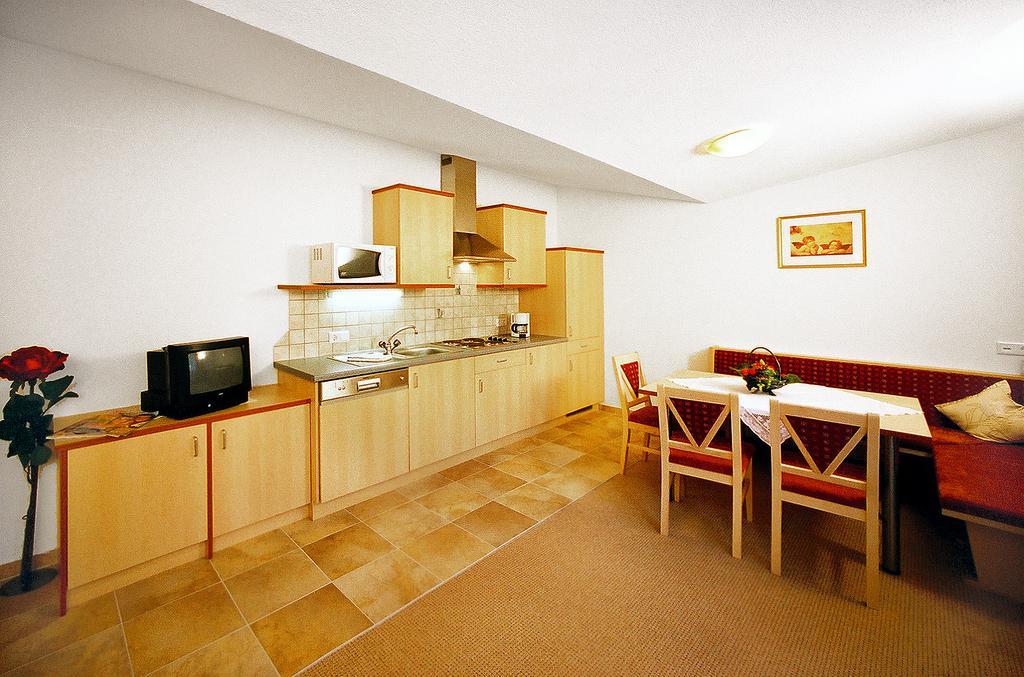 Gaestehaus Mrak Längenfeld Pokój zdjęcie